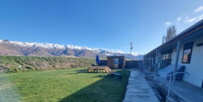 Penny's Drop Inn, Cromwell